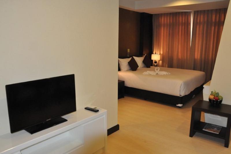 Kokotel Bangkok Dheva Thonglor Exterior photo