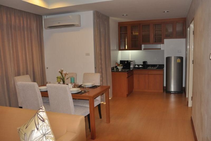 Kokotel Bangkok Dheva Thonglor Exterior photo